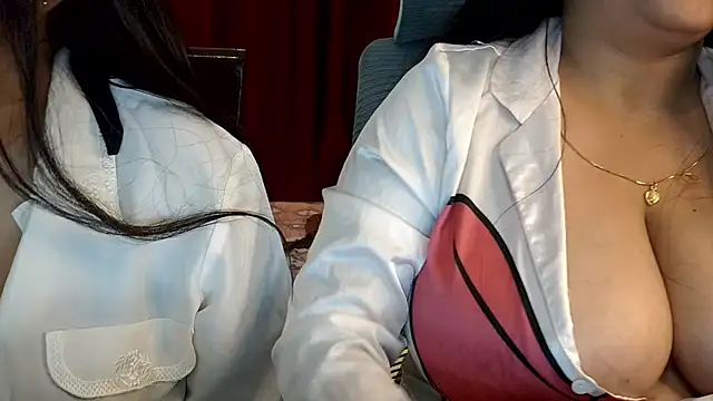 hey_rhea's Live XXX Chat