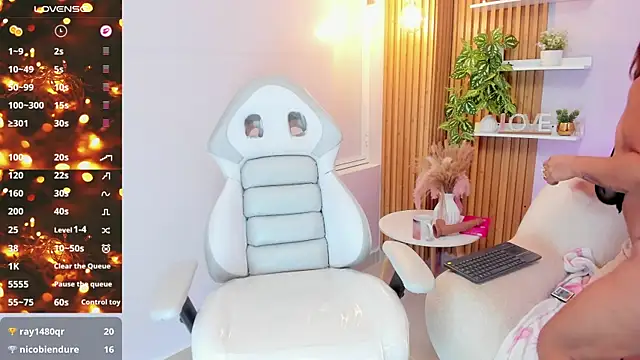 แชท XXX สดของ MrsFoucher