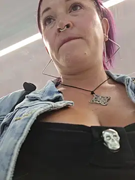 Chatroom XXX en direct de sophie_banger