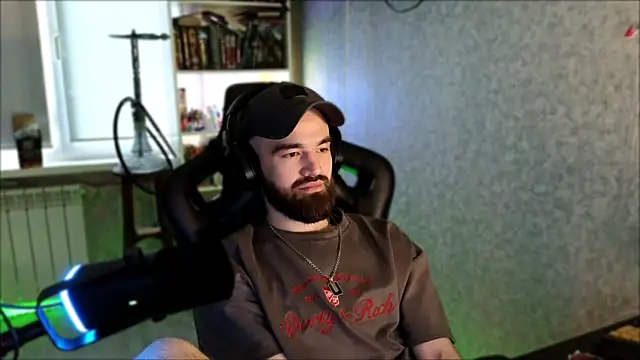 Chat XXX Live _Serious_Man