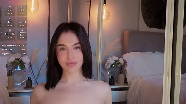 Chat XXX en directo de ShyColette