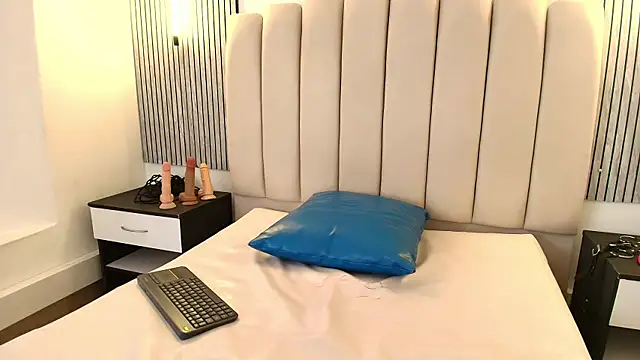 KENNY_HANK's Live XXX Chat
