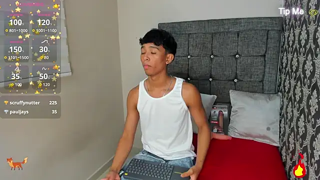 XXX chat uživo modela Little_Twink19x