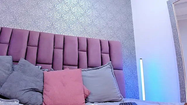 Chat +18 de DianaRed_ ao vivo