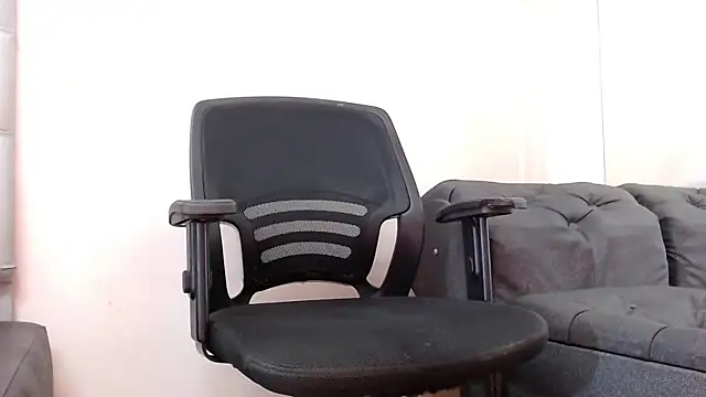 XXX chat uživo modela Robert_Kingg
