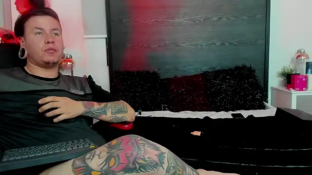 inkedsinners_'s Live XXX Chat
