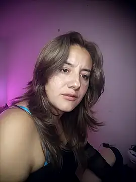 LuisaLean's Live XXX Chat