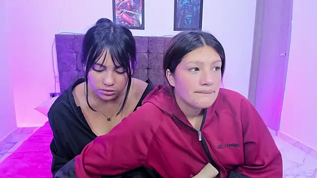 Онлайн чат XXX Kyra_Noir