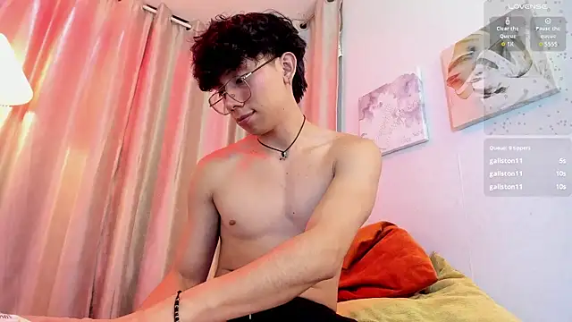 liam_twiink live XXX chat