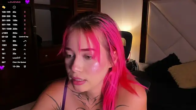 Živý XXX chat pinkiflame