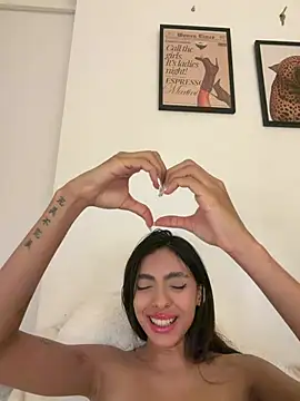 ZaraLuuv live XXX chat