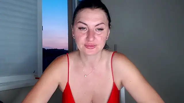 Онлайн ча т XXX KimmmyVelour