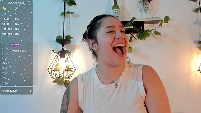 aisha_duque_'s Webcam Show