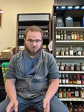 bear8t Show in webcam