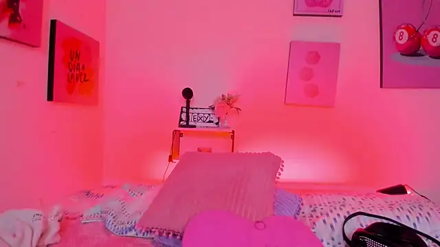 Chat XXX ao vivo de AnnyCotton