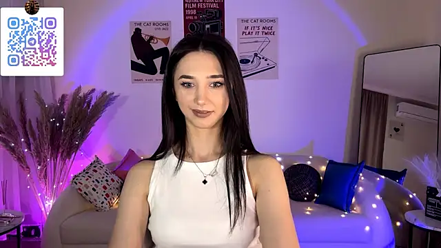 Chat +18 de LinaMour ao vivo