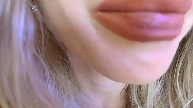 Velvet_kissx's Live XXX Chat