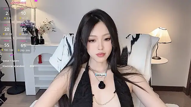 XXX chat uživo modela IAIA_iris