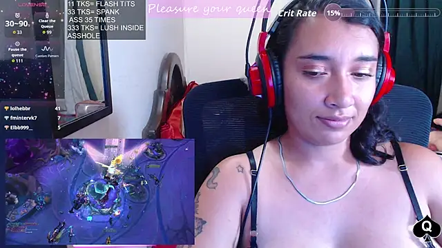 Robin_H00t_2's Live XXX Chat