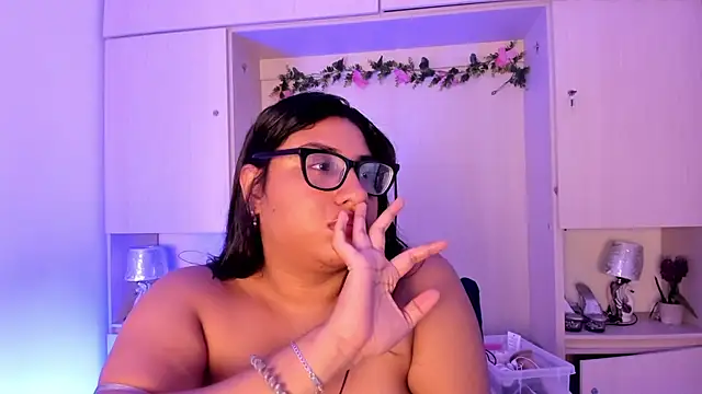 CANDYGABYY live XXX chat