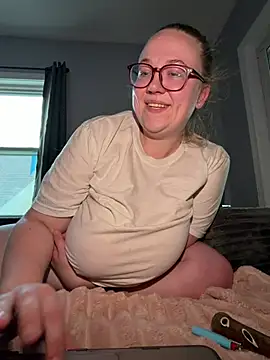 Kenzibb3's Webcam Show