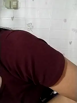 Chat XXX ao vivo de Helen-nn