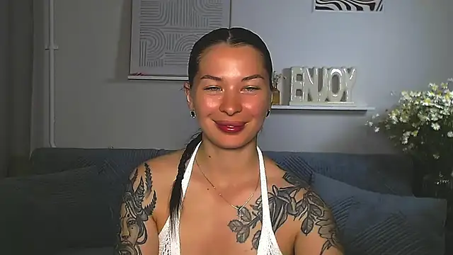 AlexaSven live XXX chat