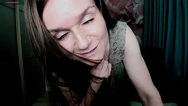 AriaGray Live XXX Chat