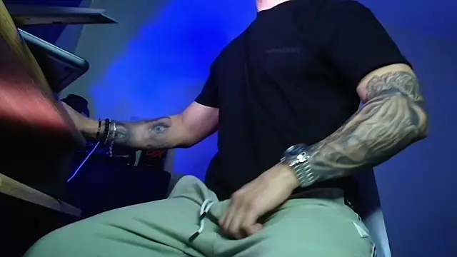 XanderCage99 라이브 XXX 채팅