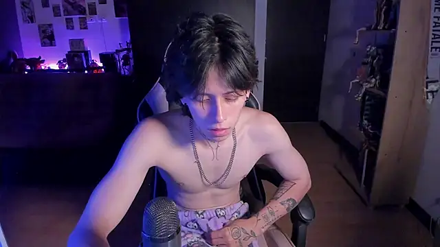 دردشة xIce_Boy الجنسية المباشرة