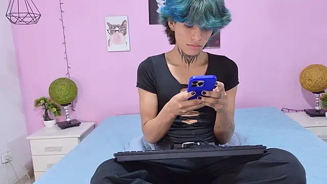 Jules_zzzn Live XXX chat