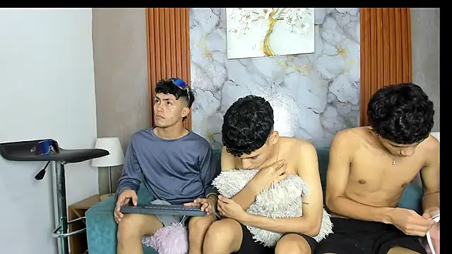 AVENGER_BOYS2026 Live XXX-chat