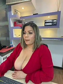 isabella_horney_ 라이브 XXX 채팅