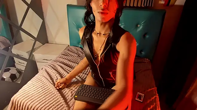 צ'אט XXX בשידור חי של Blake_dolls