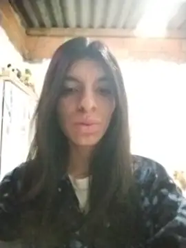 Chat XXX en directo de Ariell_Kieran