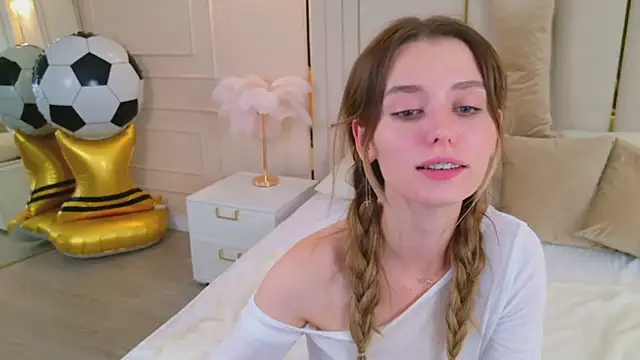 MarybethSnow's Live XXX Chat