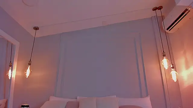 KylliamLevis 即時 XXX 聊天