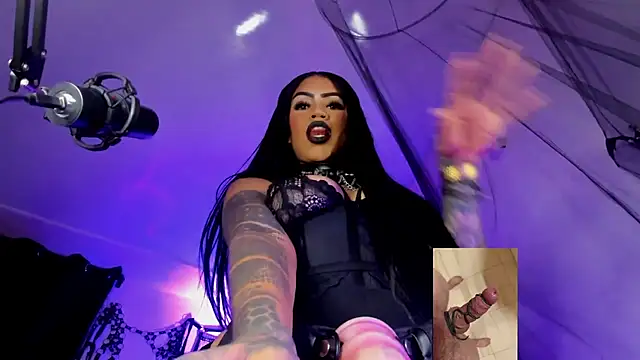 deborah_tatto: онлайн-секс-чат