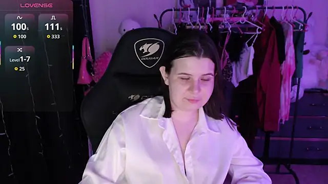 AmyVibess 라이브 XXX 채팅