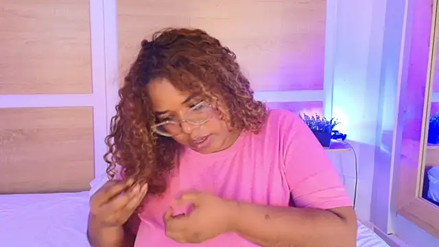Your_big_ebony_goddness 라이브 XXX 채팅