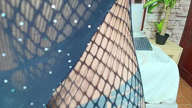 Alison_Chan_ live XXX chat