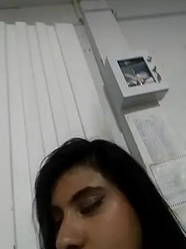 DanniValencia 라이브 XXX 채팅