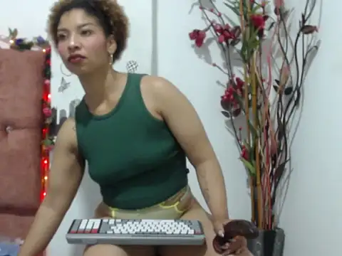 naomy_rosse17n Live XXX chat