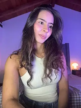 XXX chat uživo modela RouseColins