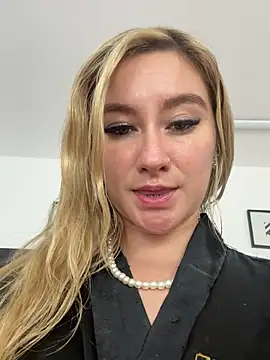 Онлайн чат XXX MaryDeniro