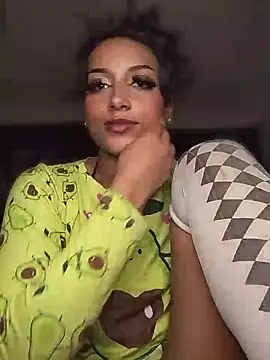 Онлайн чат XXX KattyBerryX