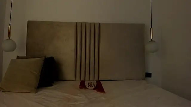 AnnyRhode_ 现场XXX聊天