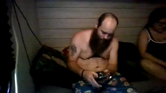 Chat XXX en directo de ThisGuy42o