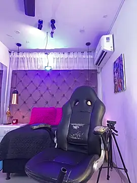 Auri__'s Live XXX Chat