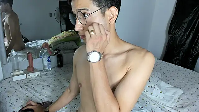 دردشة Benjamin_Buster الجنسية المباشرة